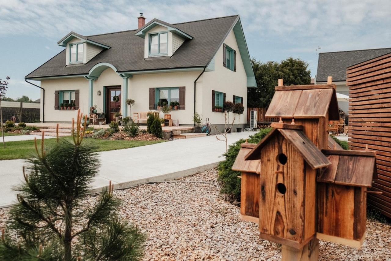 Orchardhouse Farmhouse, Wellness Chrast  Bagian luar foto